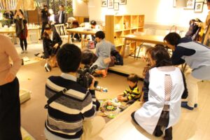 みんなのニュース　街ぐるみ子育てDAY in青山　ここるく