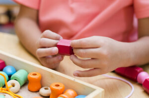 恵比寿　モンテッソーリ　親子教室　はじめの親子教室