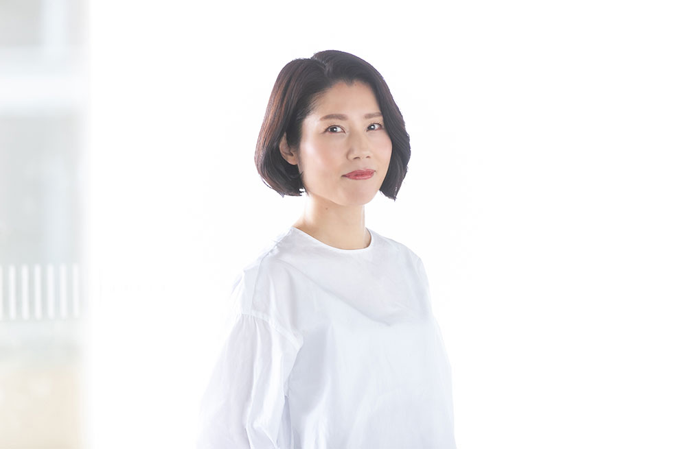 本特集の保活監修：山下真実（公式プロフィール写真）